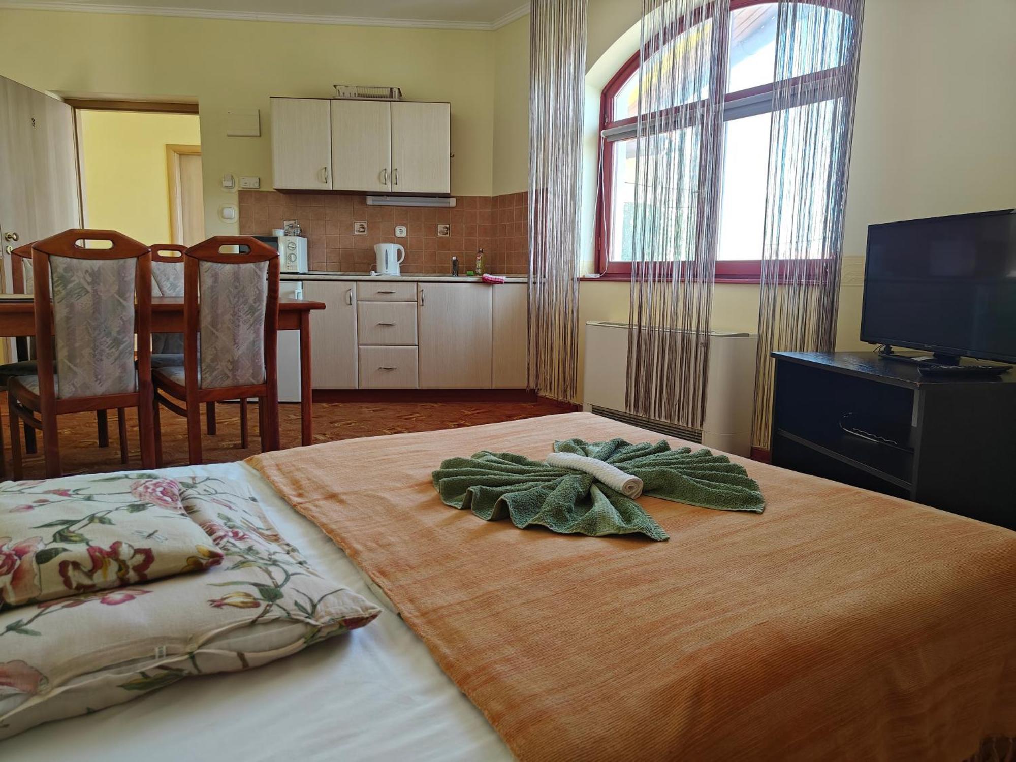 Villa Lira Hévíz Zimmer foto